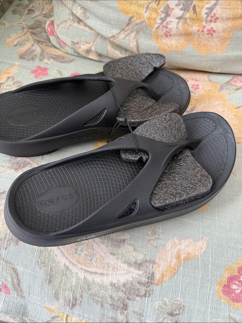 Generic Women’s Black Recovery Flip Flops
